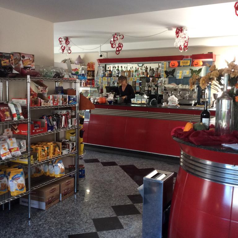 Caffetteria Dell'Angolo Borghetto Secondo Exterior foto
